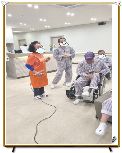 2025년 9월 4주차 사회복지프로그램-노래자랑~!!