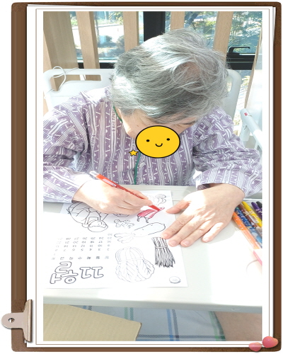 2025년 10월 4주차 사회복지프로그램-미술치료~!!